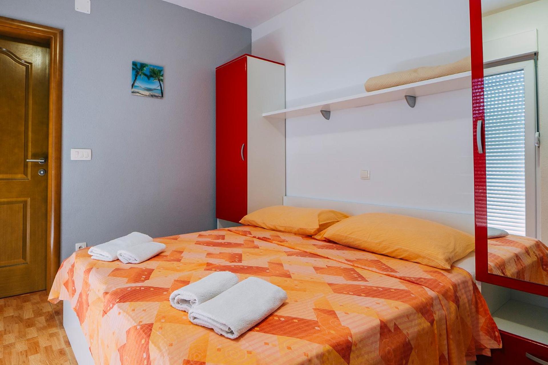 Luxur Centar With Sea View Terrace Lejlighed Baška Voda Eksteriør billede